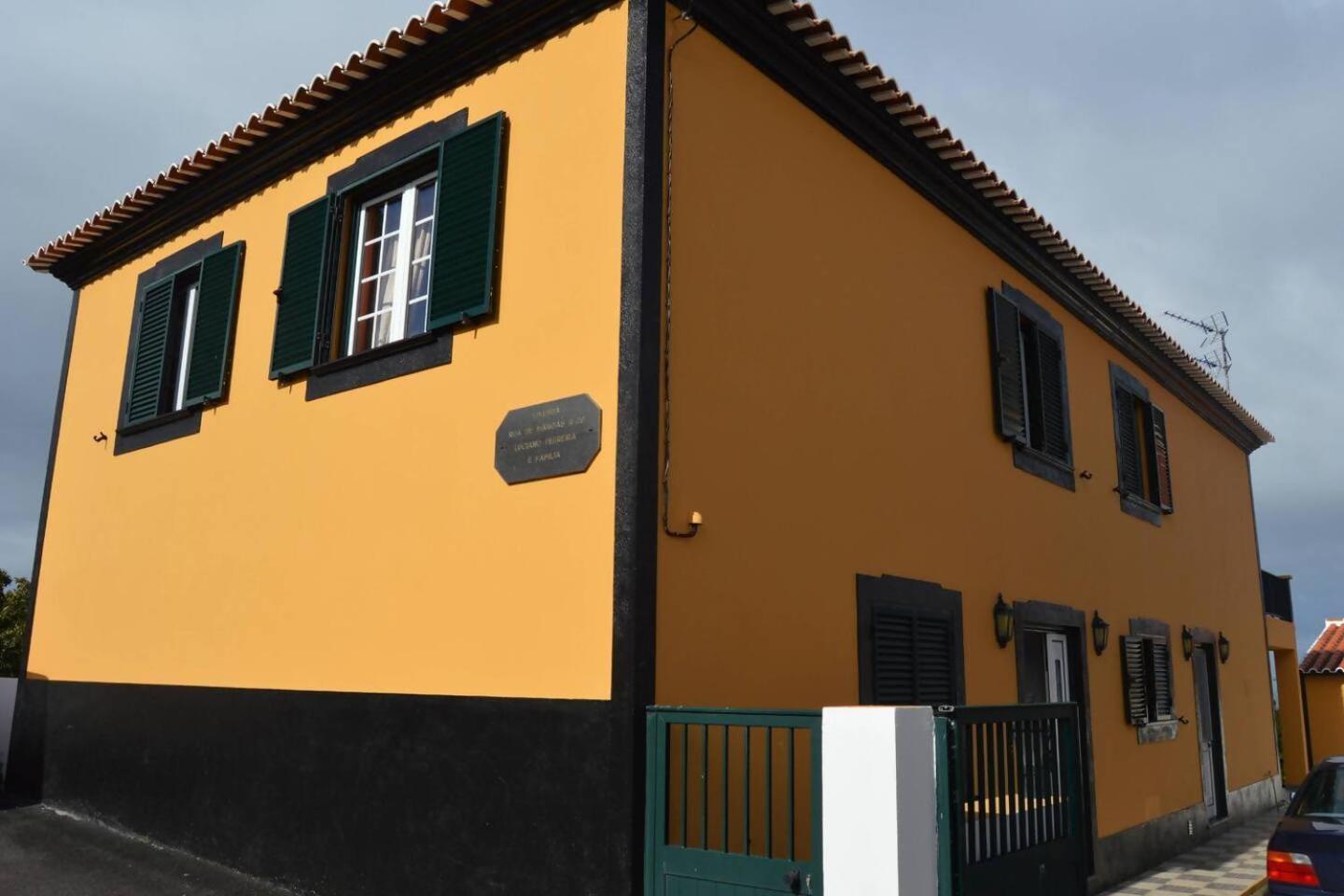 The Emigrant House By Pontanegraazores Biscoitos  Luaran gambar